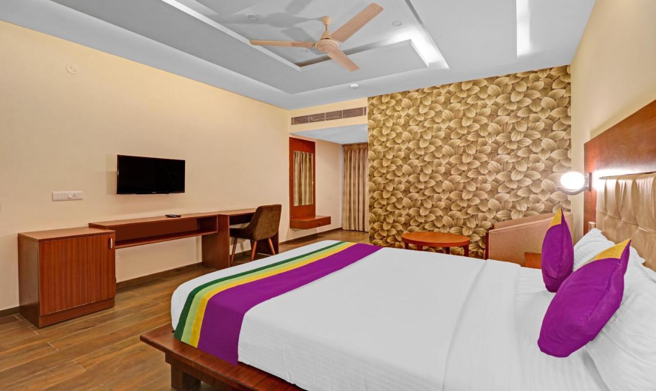 Treebo Premium Runway Suites, Marathahalli Bangalore Esterno foto